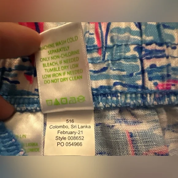 Lilly Pulitzer Lilo Short in Zanzibar Blue Boatylicious Size Medium - Picture 6 of 6